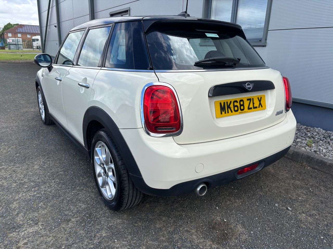 2018 MINI HATCH 2018 MINI HATCH