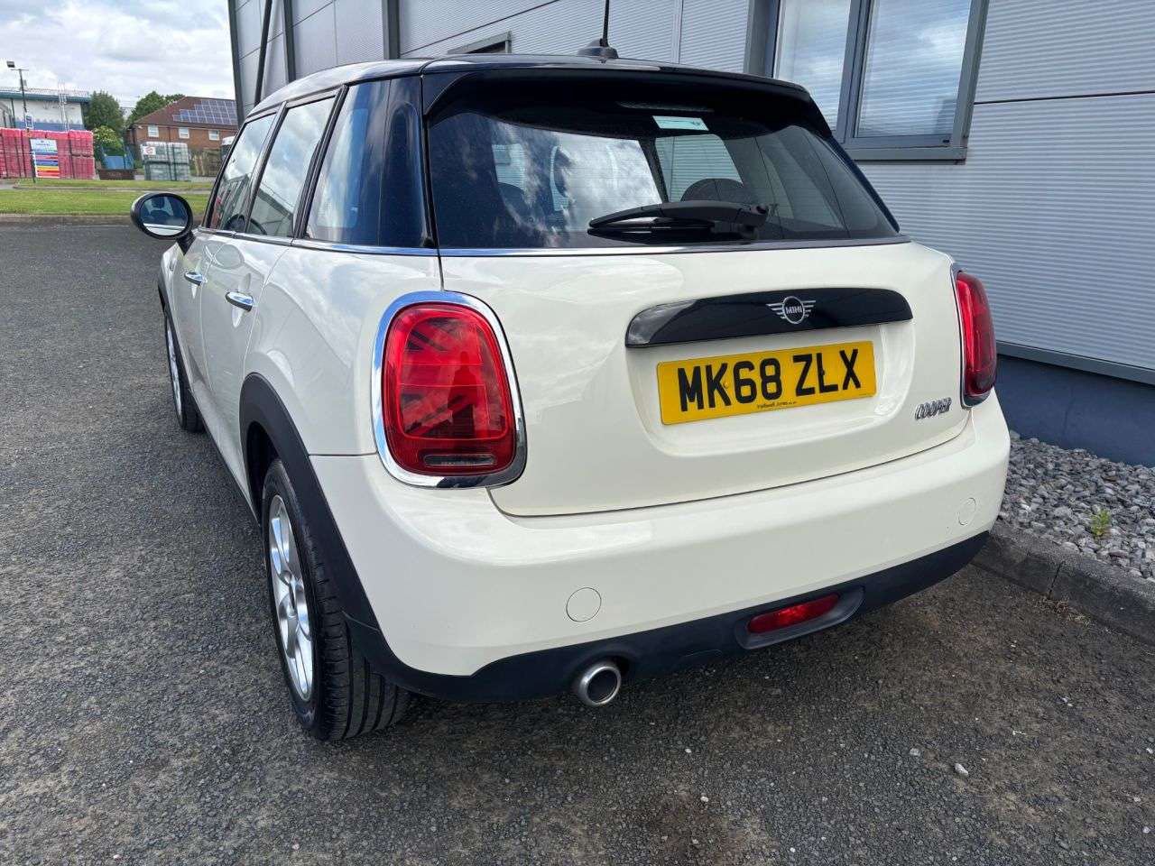 2018 MINI HATCH 2018 MINI HATCH