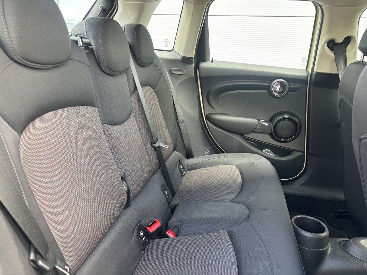 2018 MINI HATCH 2018 MINI HATCH
