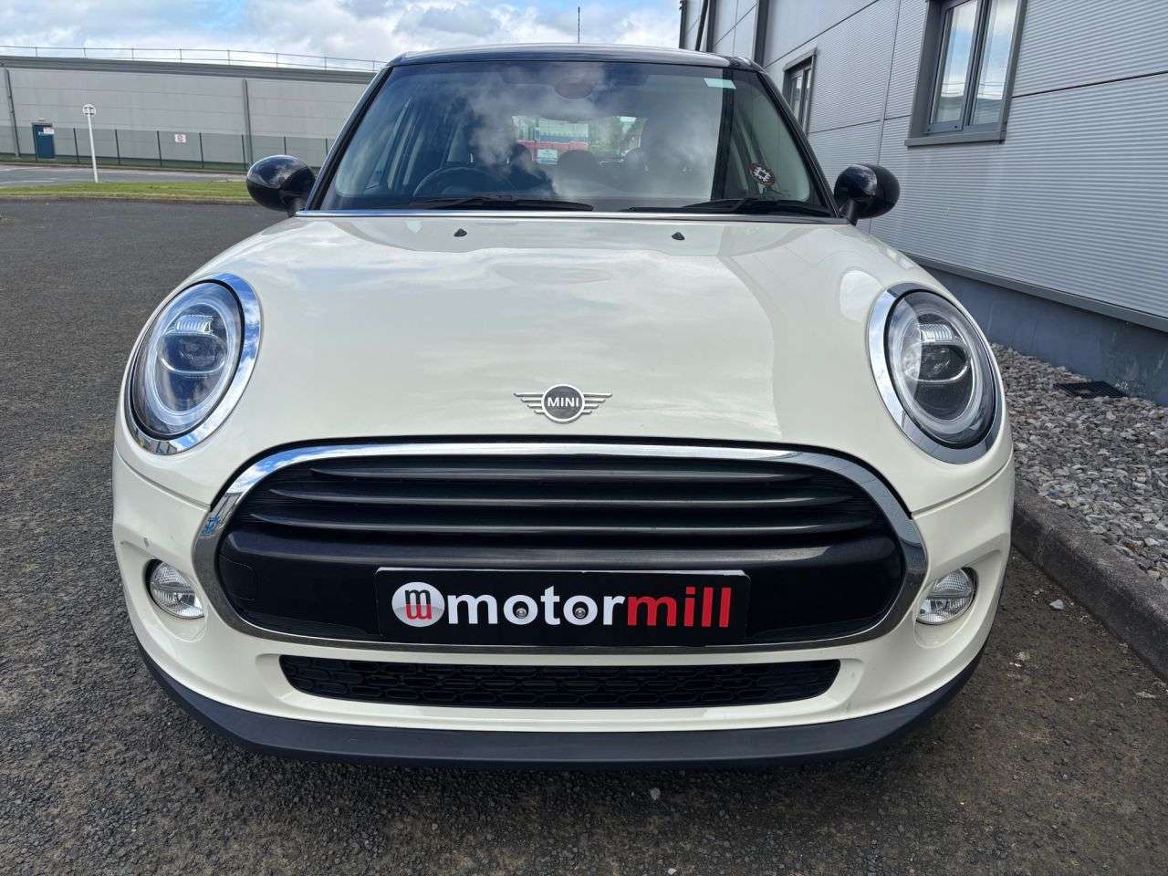 2018 MINI HATCH 2018 MINI HATCH