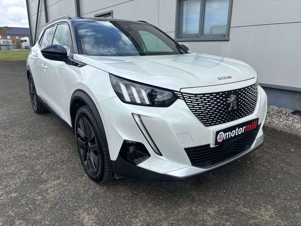 A 2021 PEUGEOT E-2008 50kWh GT Premium SUV 5dr Electric Auto (136 ps) REVERSE CAMERA, SAT NAV A 2021 PEUGEOT E-2008 50kWh GT Premium SUV 5dr Electric Auto (136 ps) REVERSE CAMERA, SAT NAV