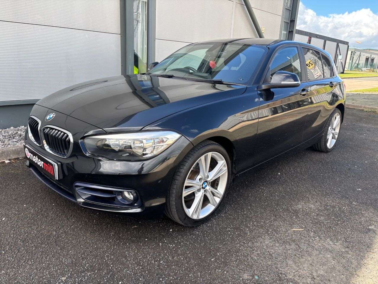 2017 BMW 1 SERIES 2017 BMW 1 SERIES