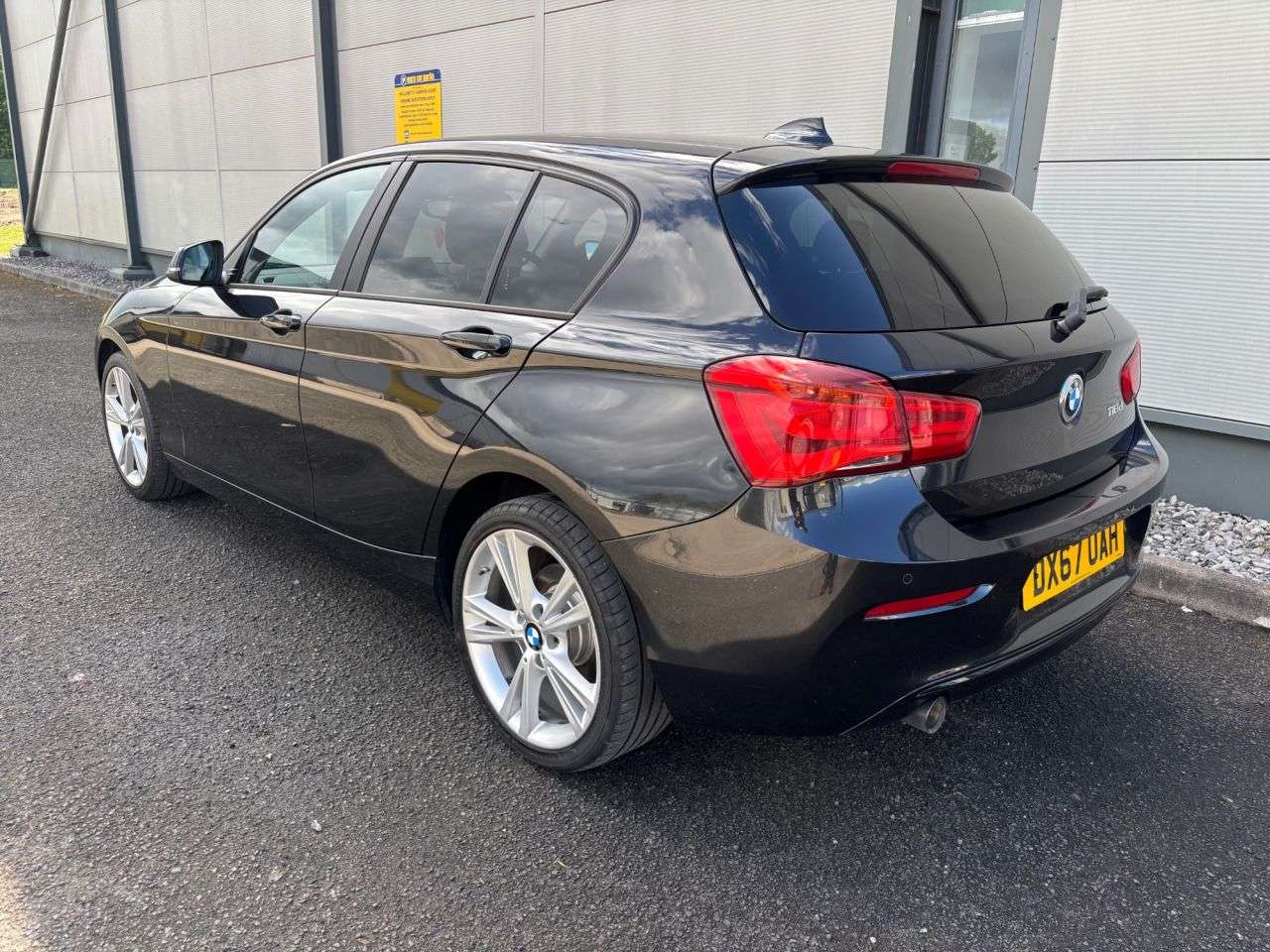 2017 BMW 1 SERIES 2017 BMW 1 SERIES