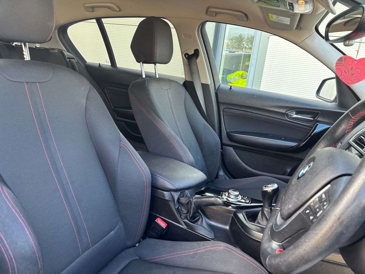 2017 BMW 1 SERIES 2017 BMW 1 SERIES