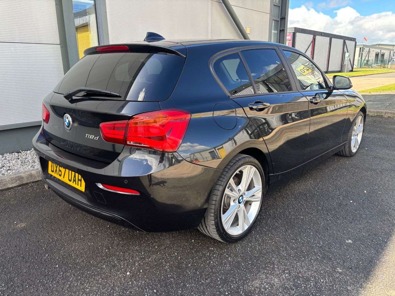 2017 BMW 1 SERIES 2017 BMW 1 SERIES