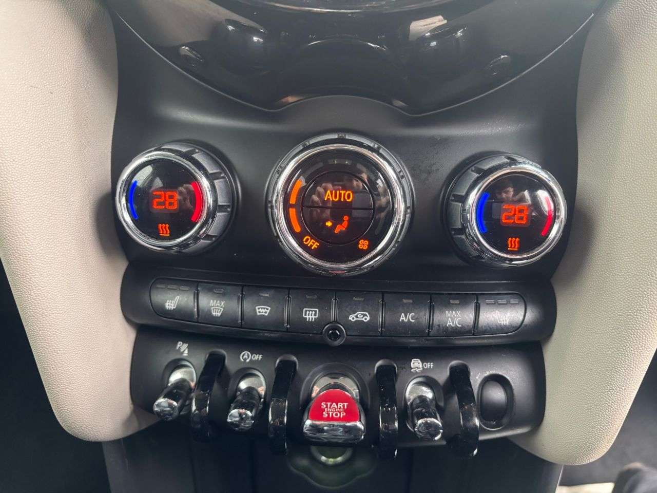 2018 MINI HATCH 2018 MINI HATCH