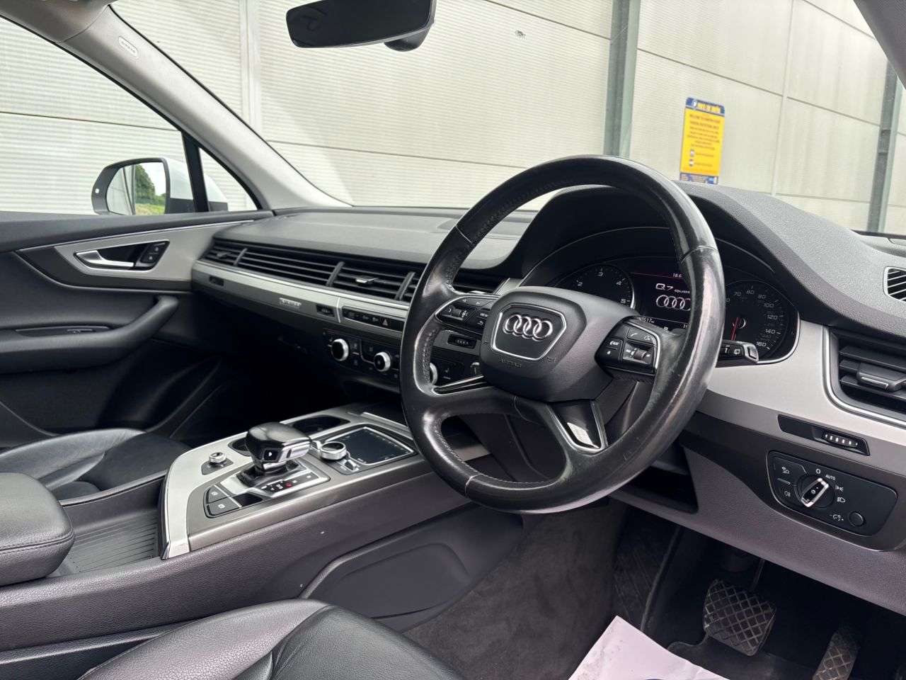 2017 AUDI Q7 2017 AUDI Q7