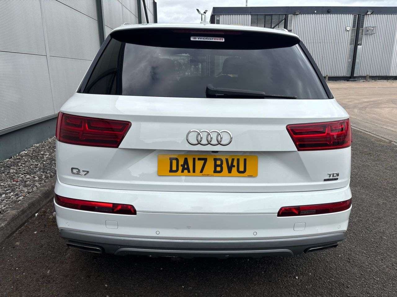 2017 AUDI Q7 2017 AUDI Q7
