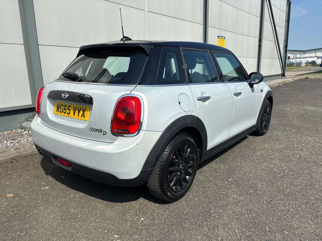 2015 MINI HATCH 2015 MINI HATCH