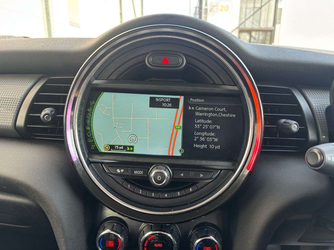 A 2015 MINI HATCH 1.5 Cooper D Hatchback 5dr Diesel Manual Euro 6 (s/s) (116 ps) CHILLI PACK A 2015 MINI HATCH 1.5 Cooper D Hatchback 5dr Diesel Manual Euro 6 (s/s) (116 ps) CHILLI PACK