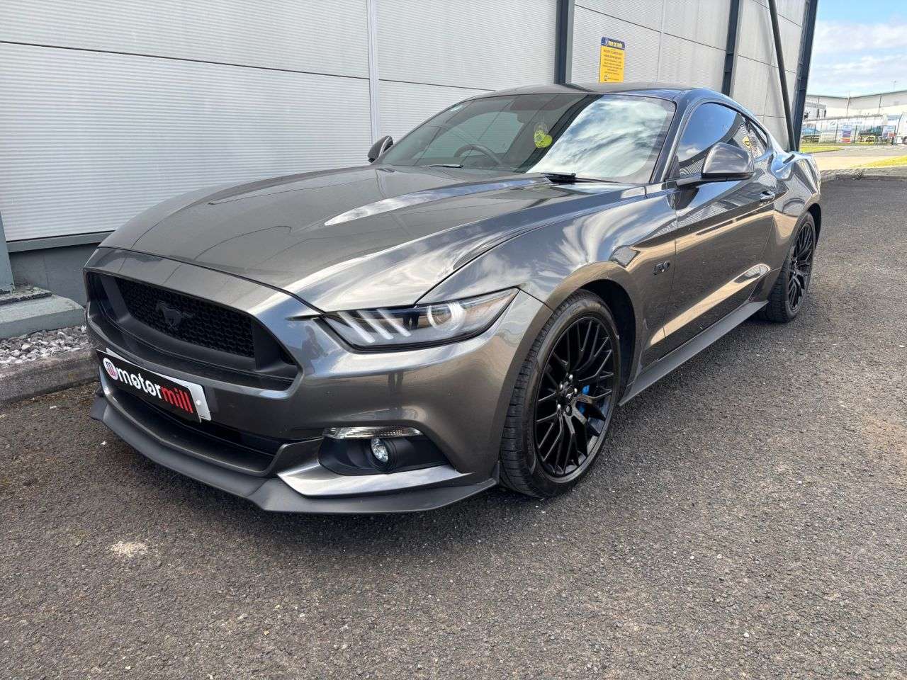 A 2017 FORD MUSTANG 5.0 V8 GT Fastback 2dr Petrol Manual Euro 6 (416 bhp) MAIN DEALER MAJOR SER A 2017 FORD MUSTANG 5.0 V8 GT Fastback 2dr Petrol Manual Euro 6 (416 bhp) MAIN DEALER MAJOR SER