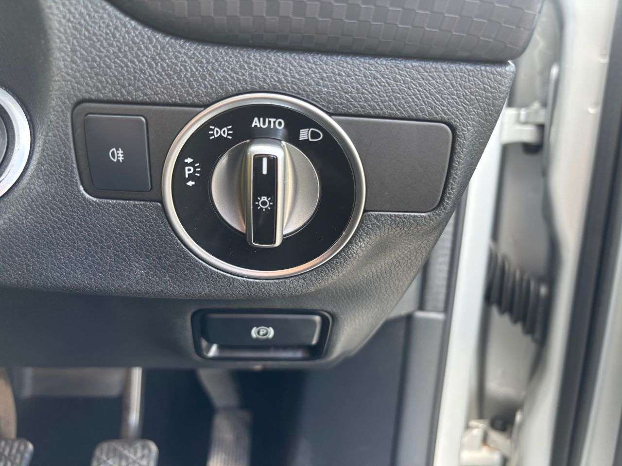 2017 MERCEDES-BENZ A-CLASS 2017 MERCEDES-BENZ A-CLASS