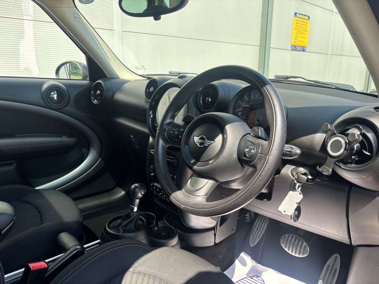 2015 MINI COUNTRYMAN 2015 MINI COUNTRYMAN
