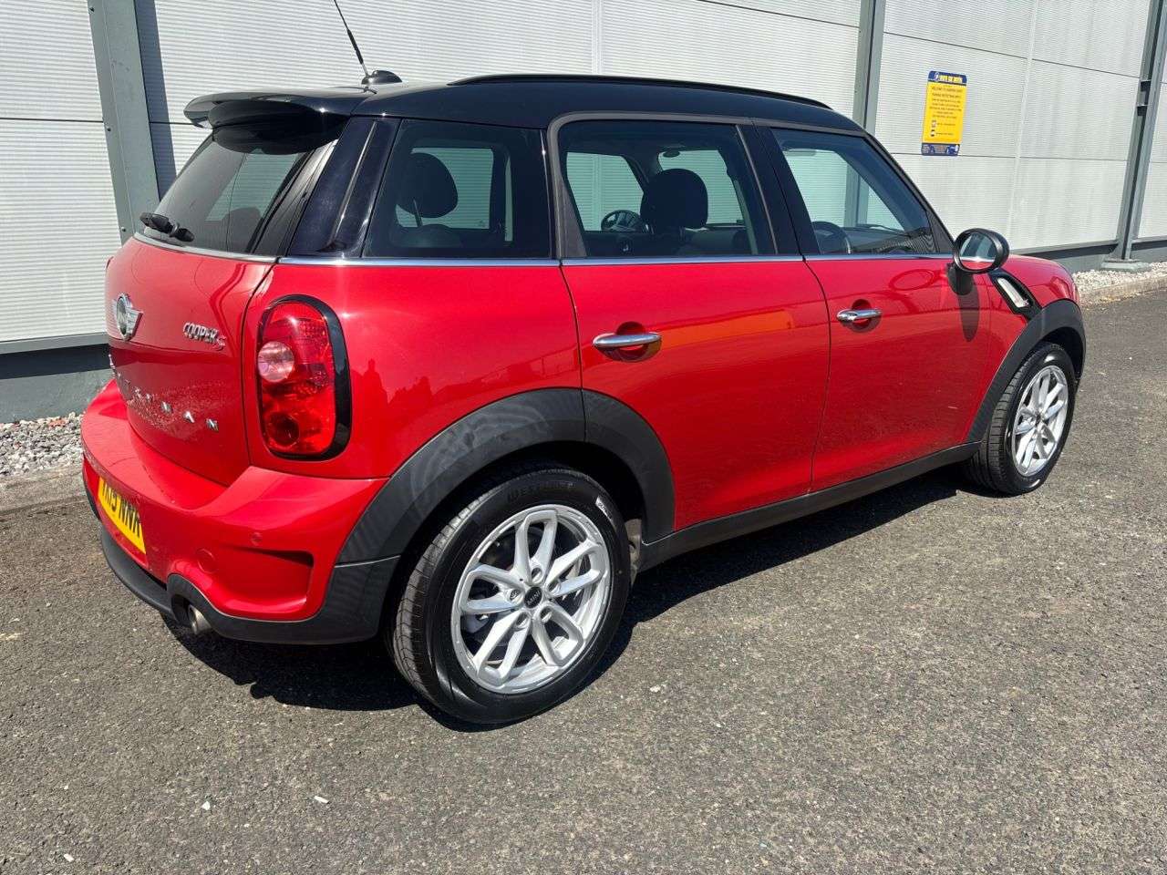 2015 MINI COUNTRYMAN 2015 MINI COUNTRYMAN