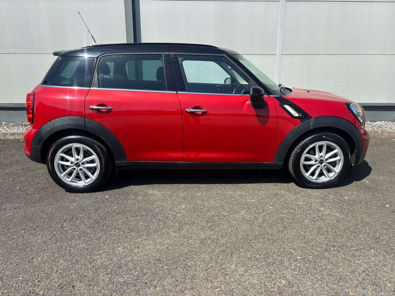 2015 MINI COUNTRYMAN 2015 MINI COUNTRYMAN