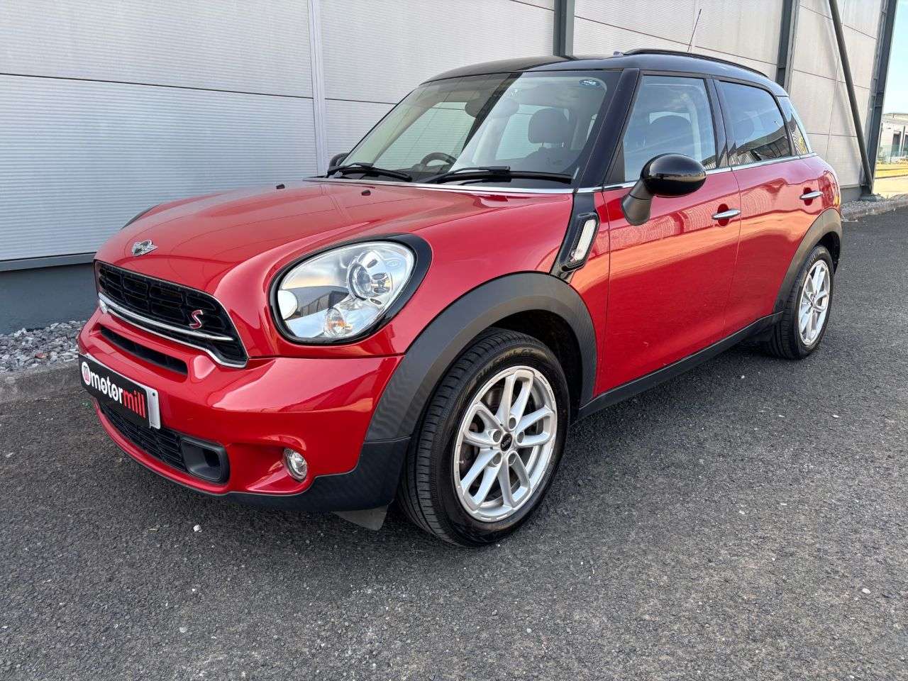 A 2015 MINI COUNTRYMAN 1.6 Cooper S SUV 5dr Petrol Auto Euro 5 (184 ps) 5 DUAL SPOKE SILVER ALLOY A 2015 MINI COUNTRYMAN 1.6 Cooper S SUV 5dr Petrol Auto Euro 5 (184 ps) 5 DUAL SPOKE SILVER ALLOY