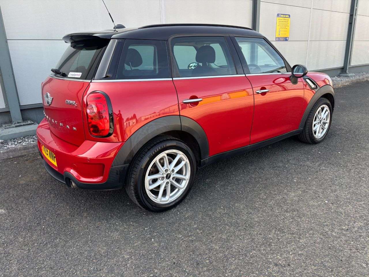 2015 MINI COUNTRYMAN 2015 MINI COUNTRYMAN