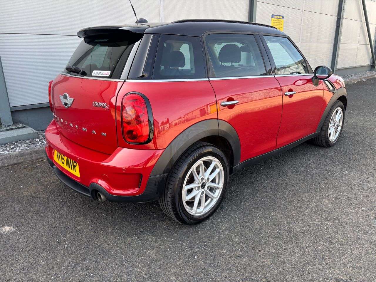 2015 MINI COUNTRYMAN 2015 MINI COUNTRYMAN