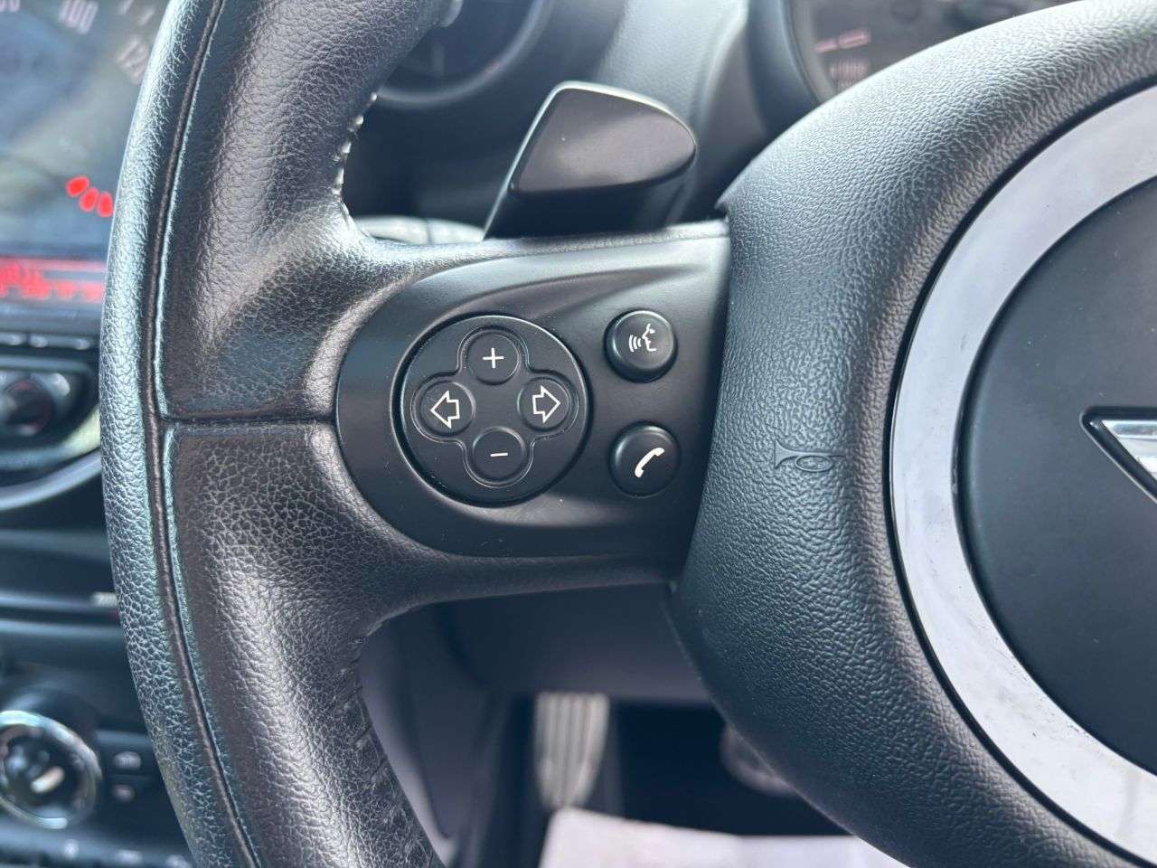 2015 MINI COUNTRYMAN 2015 MINI COUNTRYMAN