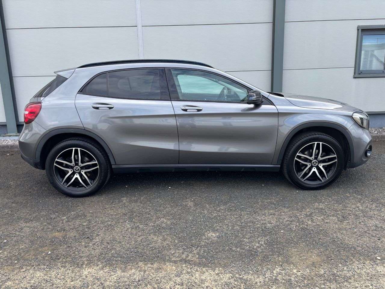 A 2019 MERCEDES-BENZ GLA 1.6 GLA180 Urban Edition SUV 5dr Petrol Manual Euro 6 (s/s) (122 ps) CRUISE A 2019 MERCEDES-BENZ GLA 1.6 GLA180 Urban Edition SUV 5dr Petrol Manual Euro 6 (s/s) (122 ps) CRUISE
