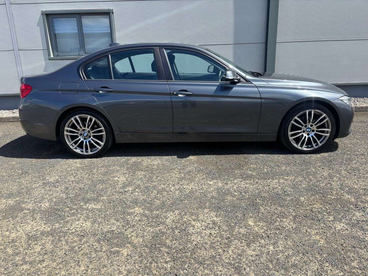2017 BMW 3 SERIES 2017 BMW 3 SERIES
