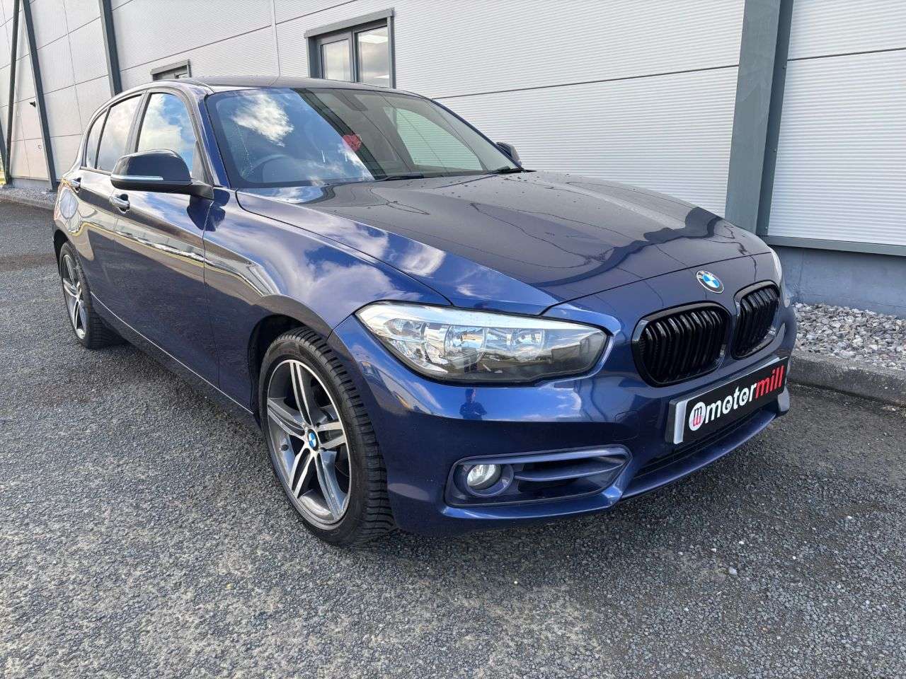 A 2016 BMW 1 SERIES 2.0 118d Sport Hatchback 5dr Diesel Manual Euro 6 (s/s) (150 ps) DRIVER COM A 2016 BMW 1 SERIES 2.0 118d Sport Hatchback 5dr Diesel Manual Euro 6 (s/s) (150 ps) DRIVER COM