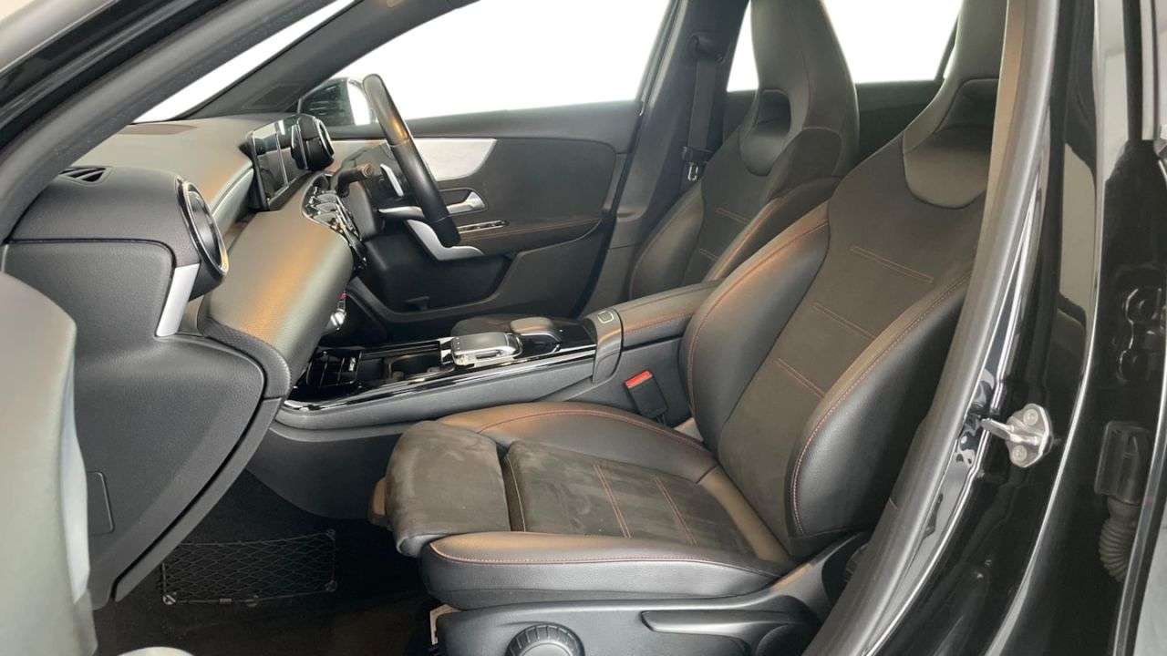 A 2018 MERCEDES-BENZ A CLASS 1.5 A180d AMG Line Hatchback 5dr Diesel 7G-DCT Euro 6 (s/s) (116 ps) A 2018 MERCEDES-BENZ A CLASS 1.5 A180d AMG Line Hatchback 5dr Diesel 7G-DCT Euro 6 (s/s) (116 ps)