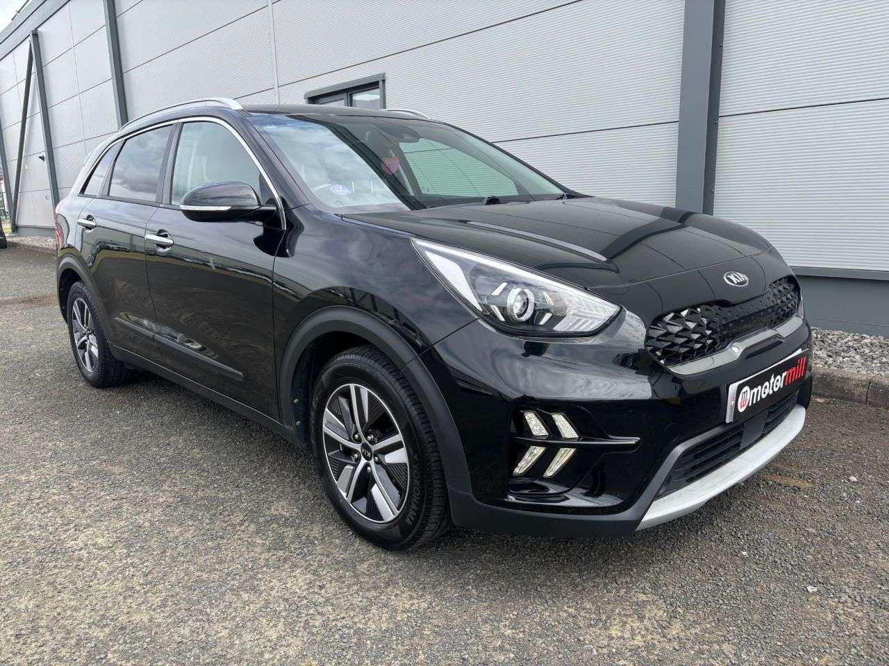 A 2019 KIA NIRO 1.6h GDi GPF 2 SUV 5dr Petrol Hybrid DCT Euro 6 (s/s) (139 bhp) REVERSE CAM A 2019 KIA NIRO 1.6h GDi GPF 2 SUV 5dr Petrol Hybrid DCT Euro 6 (s/s) (139 bhp) REVERSE CAM