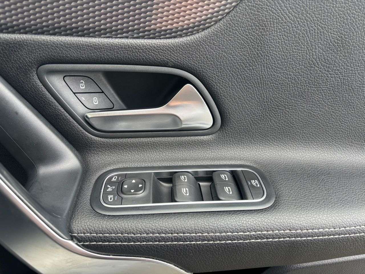 2018 MERCEDES-BENZ A CLASS 2018 MERCEDES-BENZ A CLASS