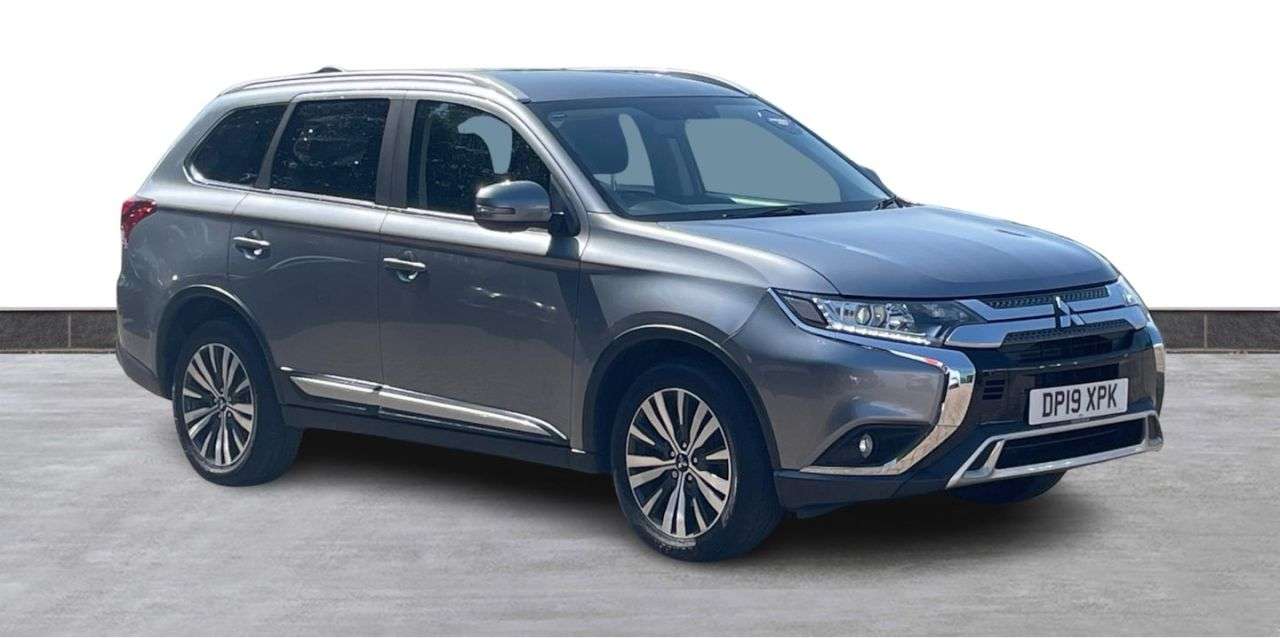 A 2019 MITSUBISHI OUTLANDER 2.0 MIVEC Juro SUV 5dr Petrol CVT 4WD Euro 6 (s/s) (150 ps) CRUISE CONTROL A 2019 MITSUBISHI OUTLANDER 2.0 MIVEC Juro SUV 5dr Petrol CVT 4WD Euro 6 (s/s) (150 ps) CRUISE CONTROL