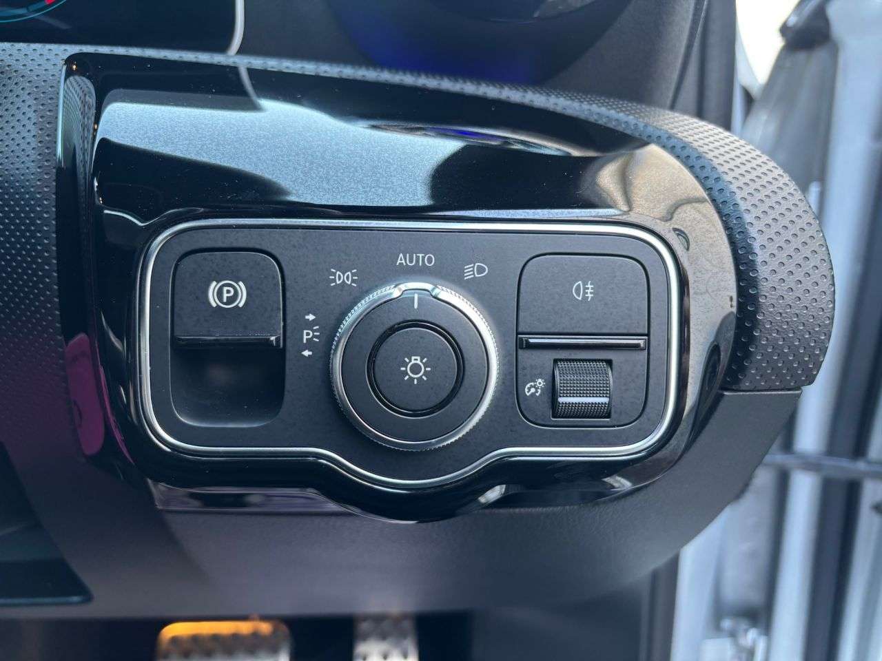2018 MERCEDES-BENZ A CLASS 2018 MERCEDES-BENZ A CLASS