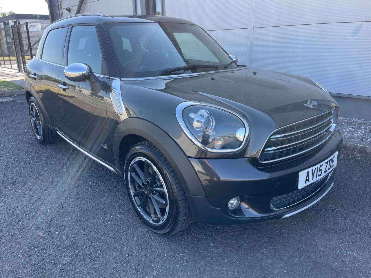 A 2015 MINI COUNTRYMAN 1.6 Cooper D SUV 5dr Diesel Manual ALL4 Euro 6 (s/s) (112 ps) CHILLI PACK, A 2015 MINI COUNTRYMAN 1.6 Cooper D SUV 5dr Diesel Manual ALL4 Euro 6 (s/s) (112 ps) CHILLI PACK,