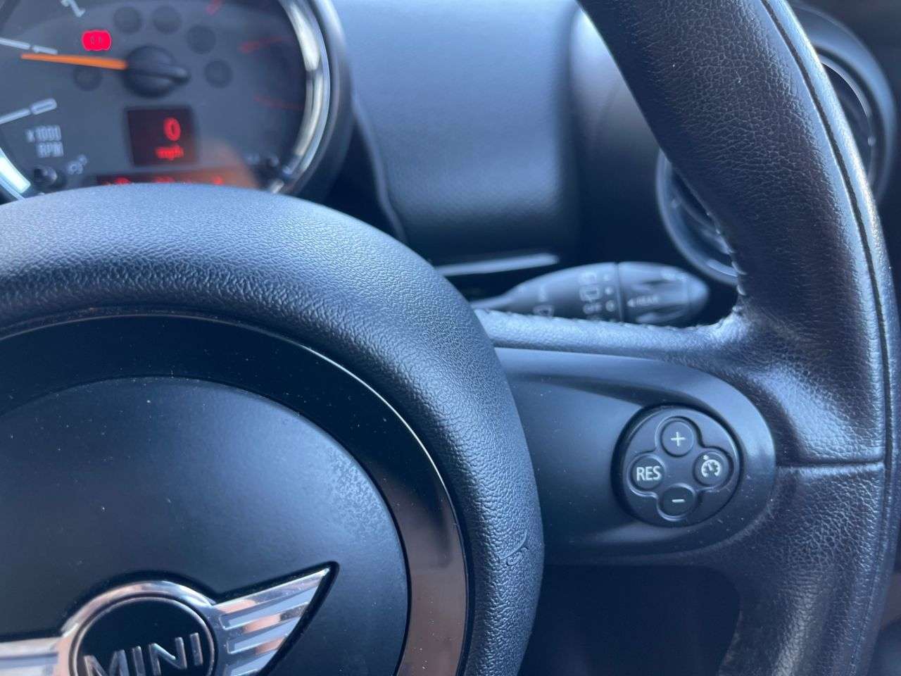 2015 MINI COUNTRYMAN 2015 MINI COUNTRYMAN