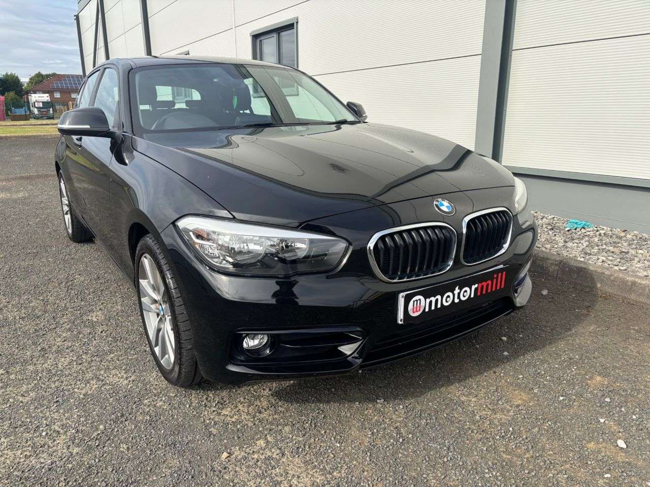 A 2017 BMW 1 SERIES 116D SPORT A 2017 BMW 1 SERIES 116D SPORT