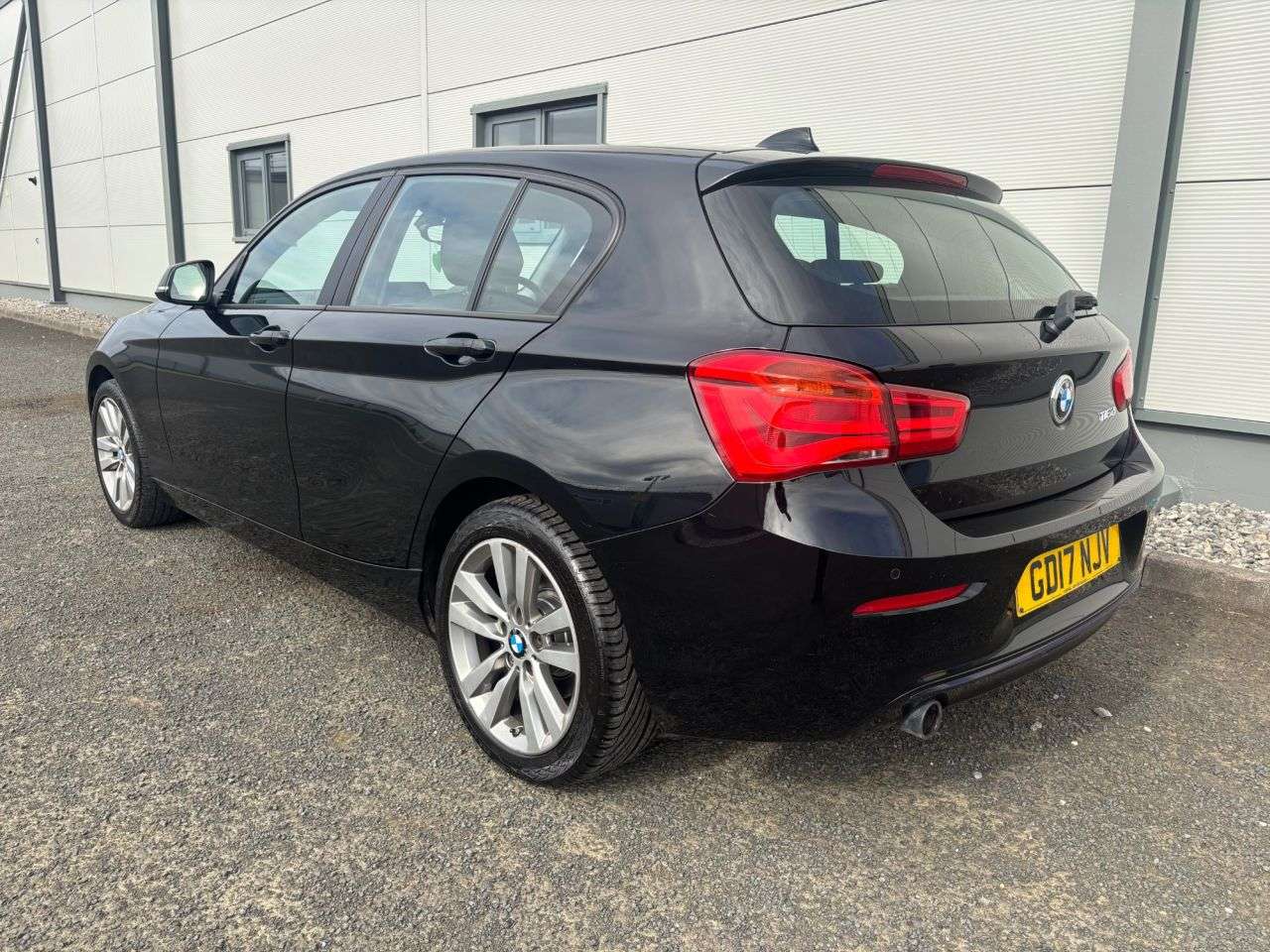 2017 BMW 1 SERIES 2017 BMW 1 SERIES