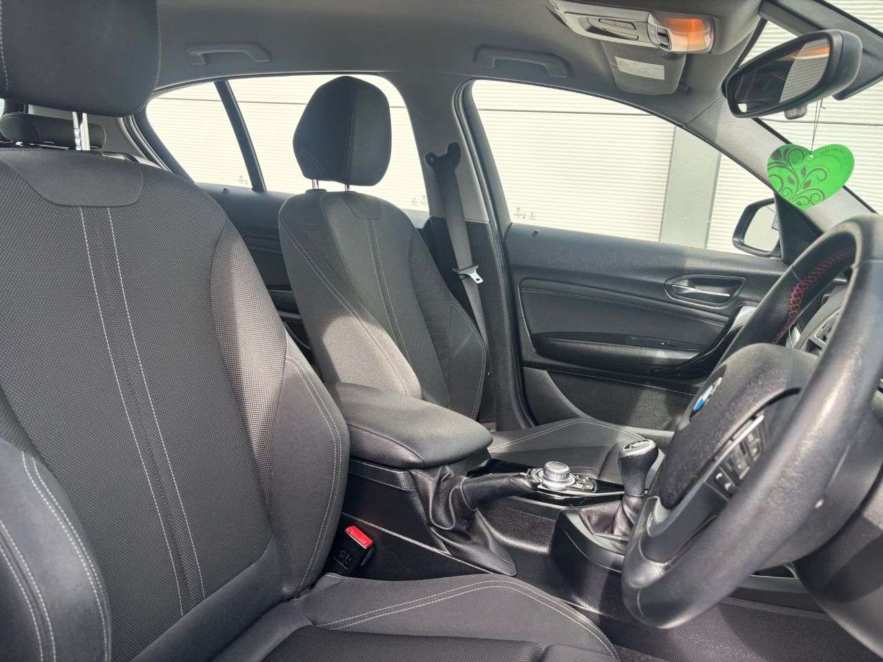 2017 BMW 1 SERIES 2017 BMW 1 SERIES