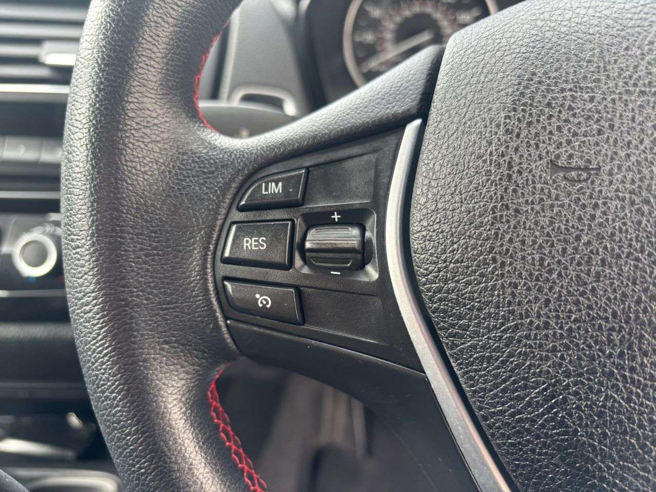 2017 BMW 1 SERIES 2017 BMW 1 SERIES