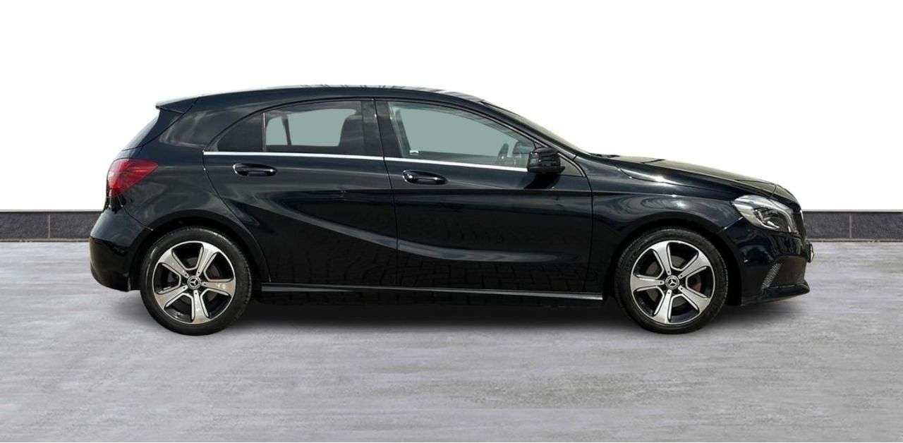 A 2018 MERCEDES-BENZ A CLASS 1.6 A180 Sport Edition Hatchback 5dr Petrol Manual Euro 6 (s/s) (122 ps) SA A 2018 MERCEDES-BENZ A CLASS 1.6 A180 Sport Edition Hatchback 5dr Petrol Manual Euro 6 (s/s) (122 ps) SA