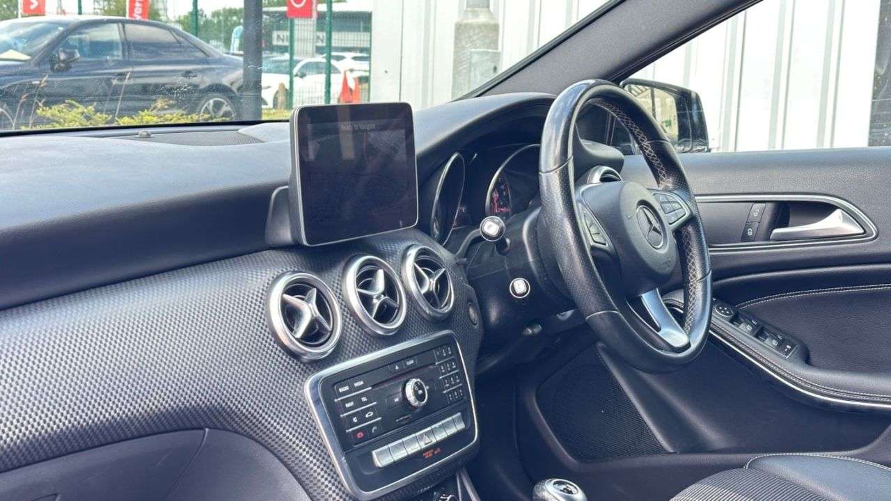 2018 MERCEDES-BENZ A CLASS 2018 MERCEDES-BENZ A CLASS