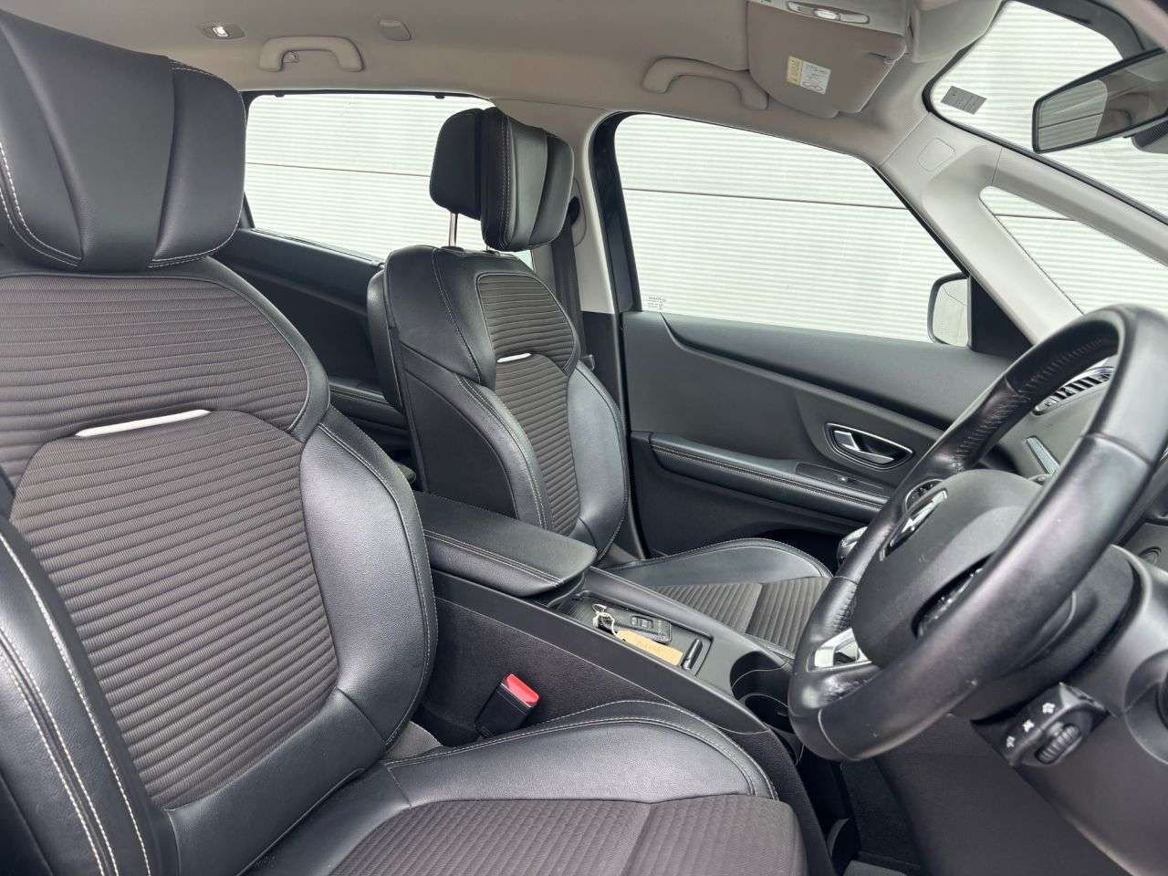 2017 RENAULT SCENIC 2017 RENAULT SCENIC