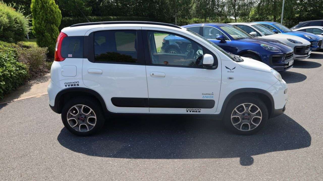 A 2014 FIAT PANDA 0.9 TwinAir 4x4 Hatchback 5dr Petrol Manual Euro 6 (s/s) (85 bhp) A 2014 FIAT PANDA 0.9 TwinAir 4x4 Hatchback 5dr Petrol Manual Euro 6 (s/s) (85 bhp)