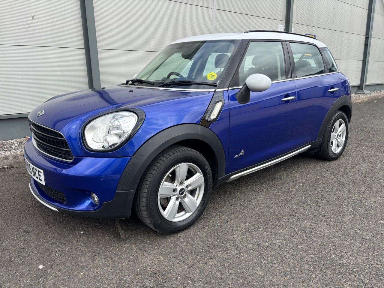 2015 MINI COUNTRYMAN 2015 MINI COUNTRYMAN