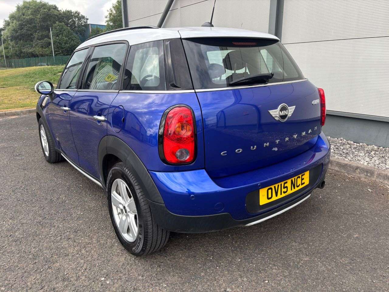 2015 MINI COUNTRYMAN 2015 MINI COUNTRYMAN