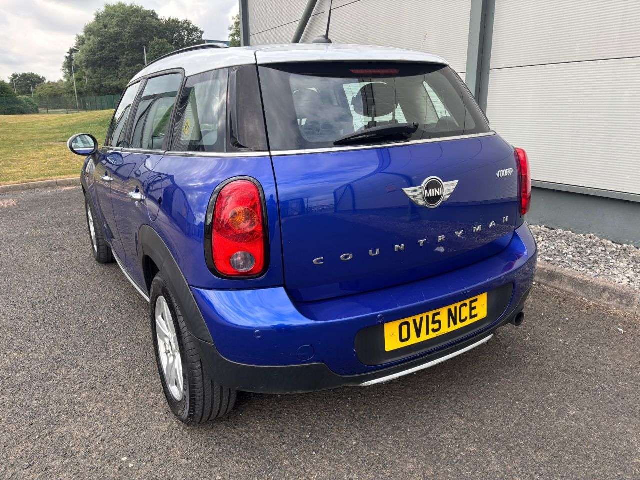 2015 MINI COUNTRYMAN 2015 MINI COUNTRYMAN