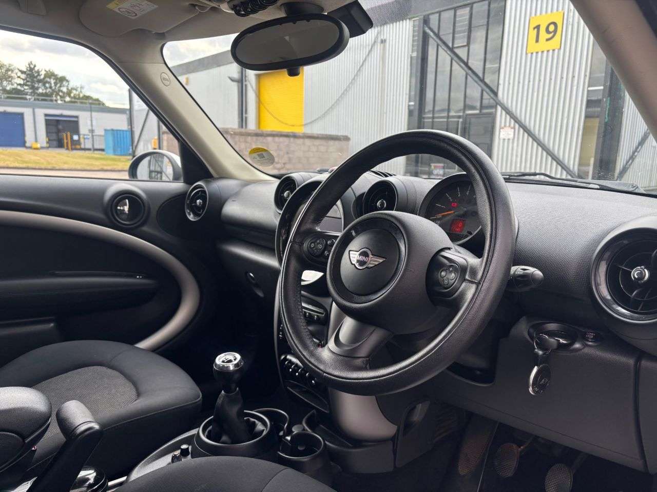 2015 MINI COUNTRYMAN 2015 MINI COUNTRYMAN