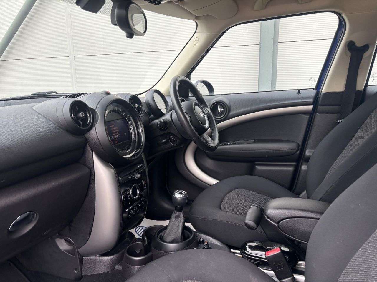 2015 MINI COUNTRYMAN 2015 MINI COUNTRYMAN