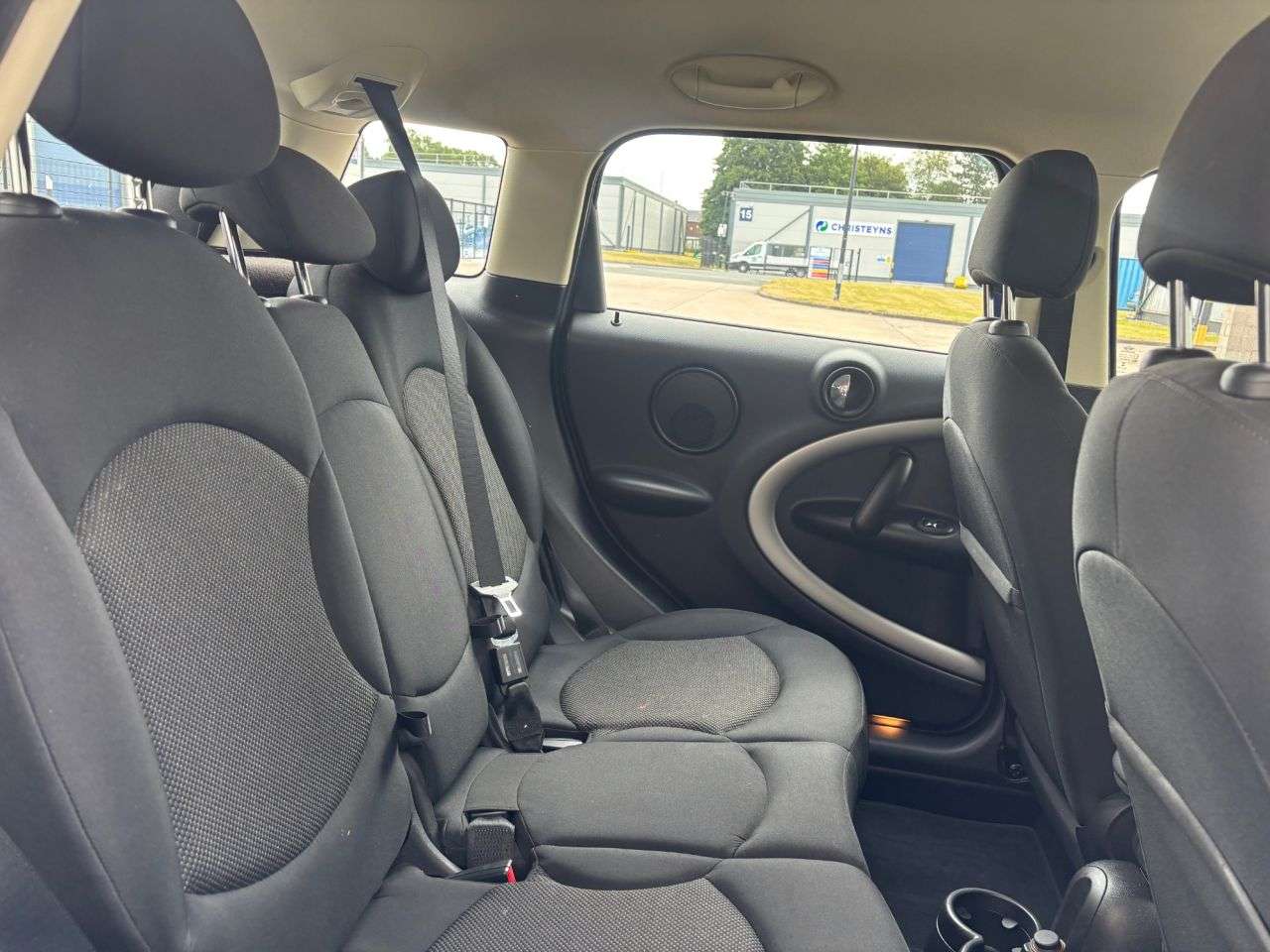 2015 MINI COUNTRYMAN 2015 MINI COUNTRYMAN