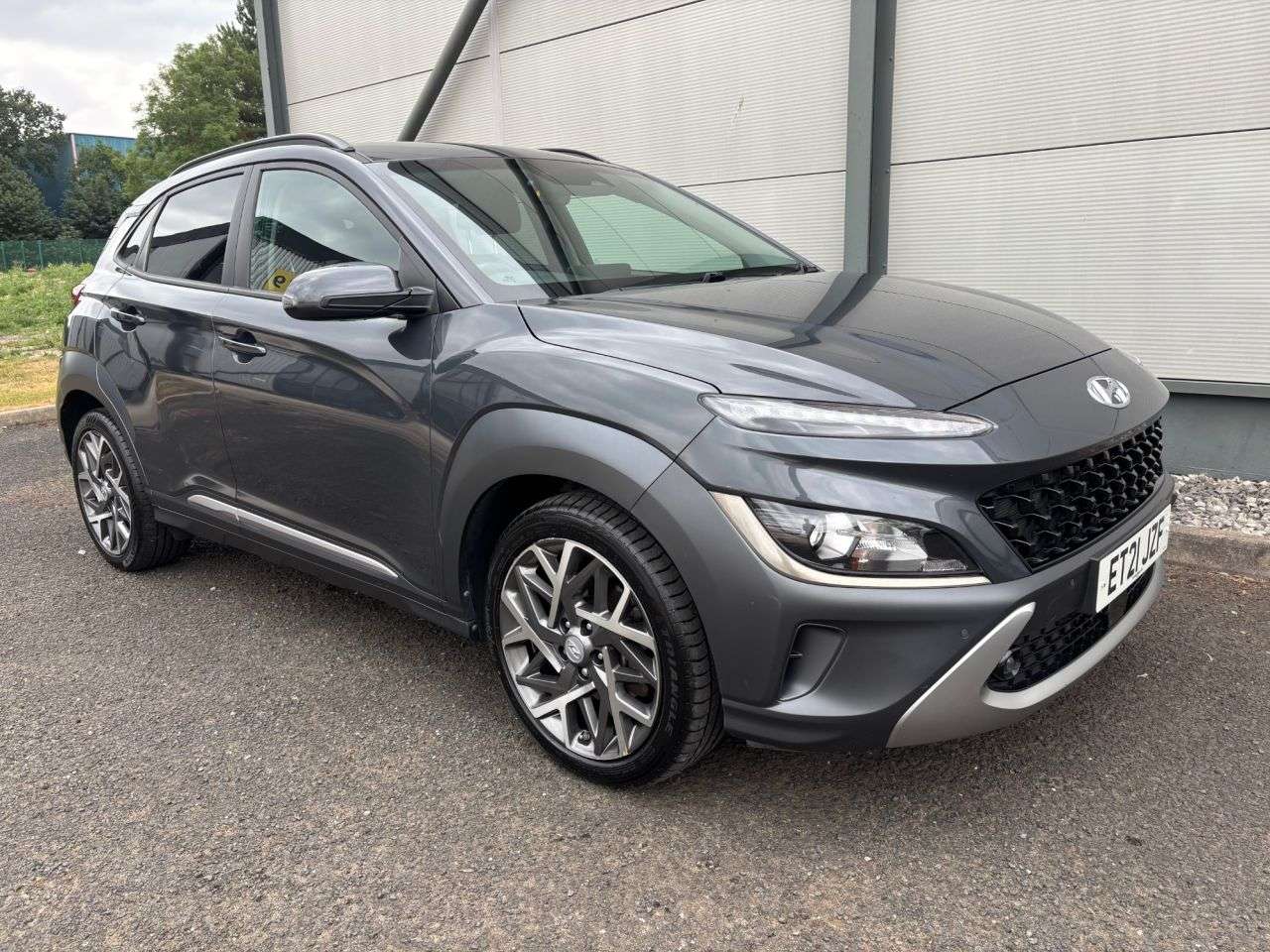 A 2021 HYUNDAI KONA 1.6 h-GDi Premium SUV 5dr Petrol Hybrid DCT Euro 6 (s/s) (141 ps) HEATED SE A 2021 HYUNDAI KONA 1.6 h-GDi Premium SUV 5dr Petrol Hybrid DCT Euro 6 (s/s) (141 ps) HEATED SE