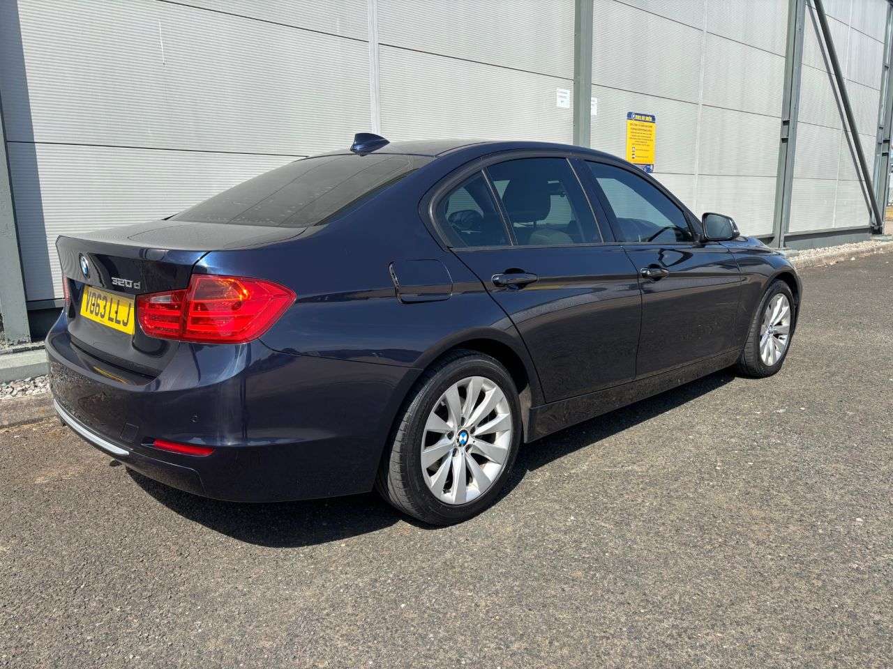 2013 BMW 3 SERIES 2013 BMW 3 SERIES