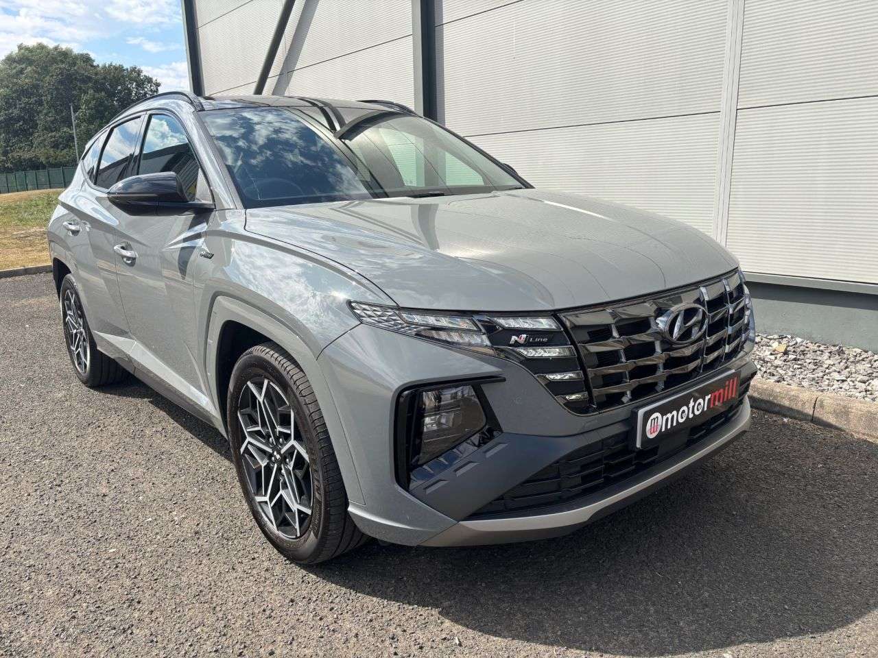 A 2023 HYUNDAI TUCSON 1.6 h T-GDi N Line S SUV 5dr Petrol Hybrid Auto Euro 6 (s/s) (230 ps) REVER A 2023 HYUNDAI TUCSON 1.6 h T-GDi N Line S SUV 5dr Petrol Hybrid Auto Euro 6 (s/s) (230 ps) REVER